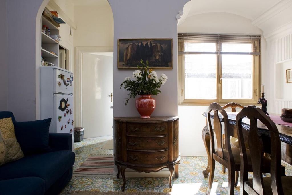 Domus Valeria Guest House ローマ エクステリア 写真